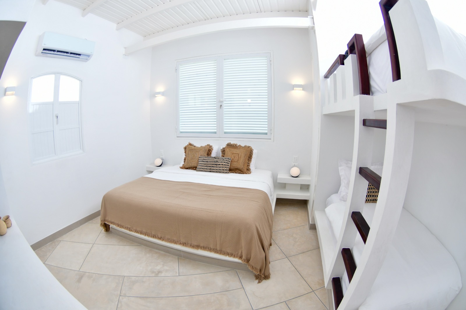 Habitación familiar con litera