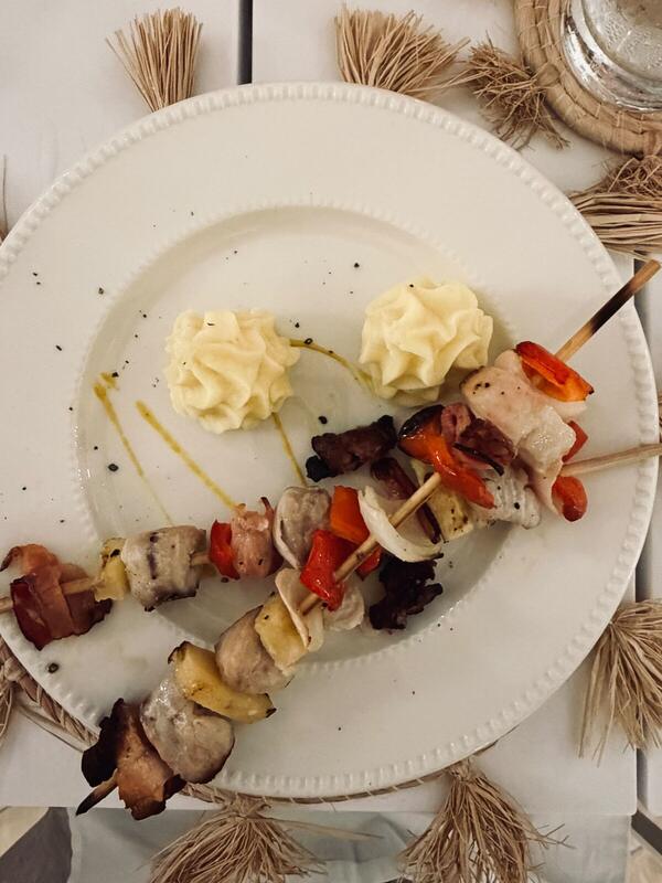 Brochetas a la parrilla